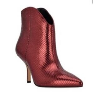 ▶️ Marc Fisher ◀️ Haylian Pointy Toe Leather Bootie. 6.5